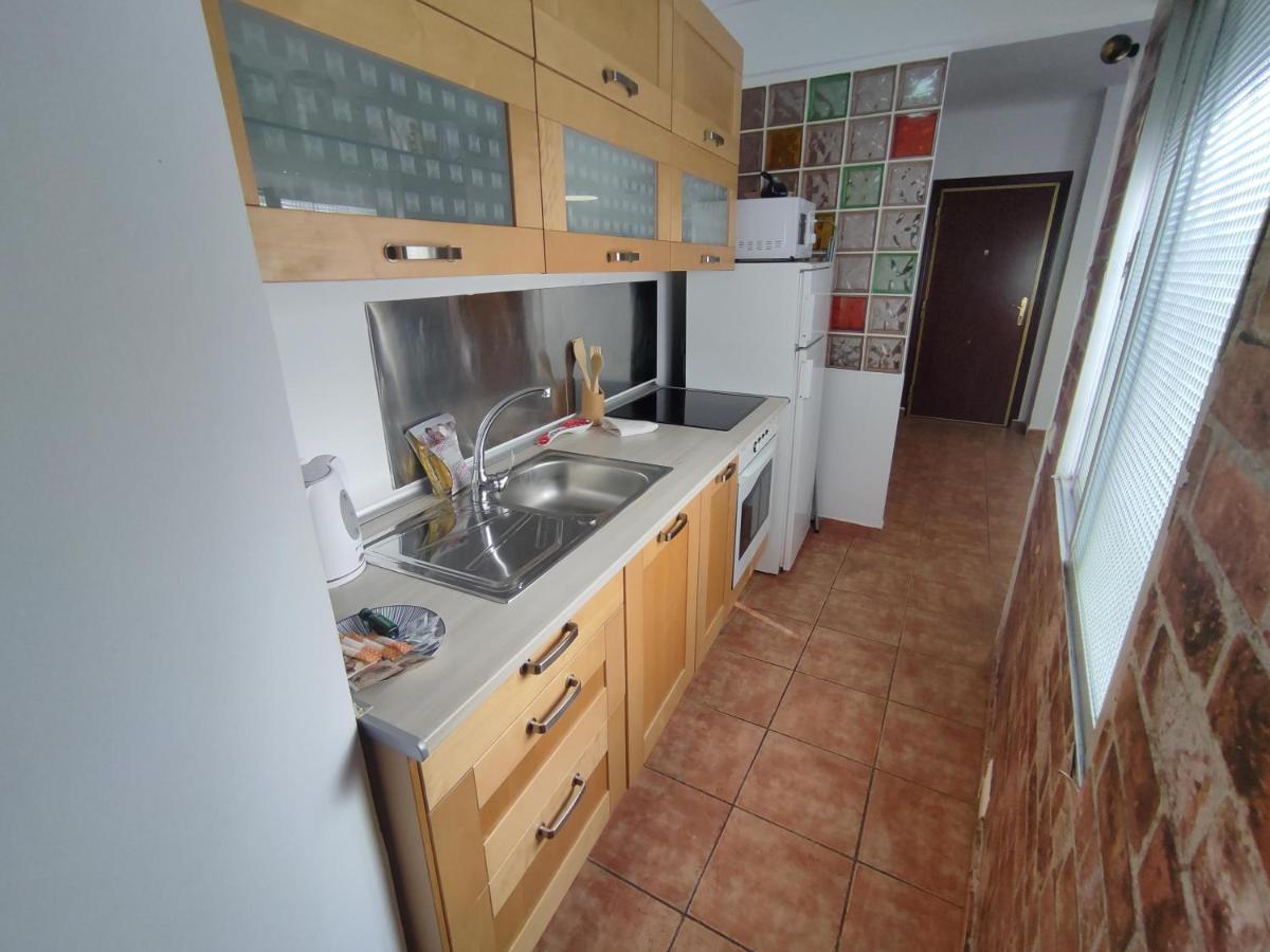 Apartamento La Luz - Kainga Homes Sevilla Kültér fotó